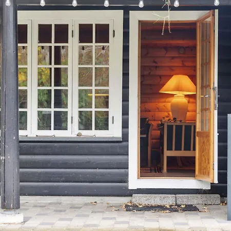 Lovely Beachside Summer House Holiday home *
